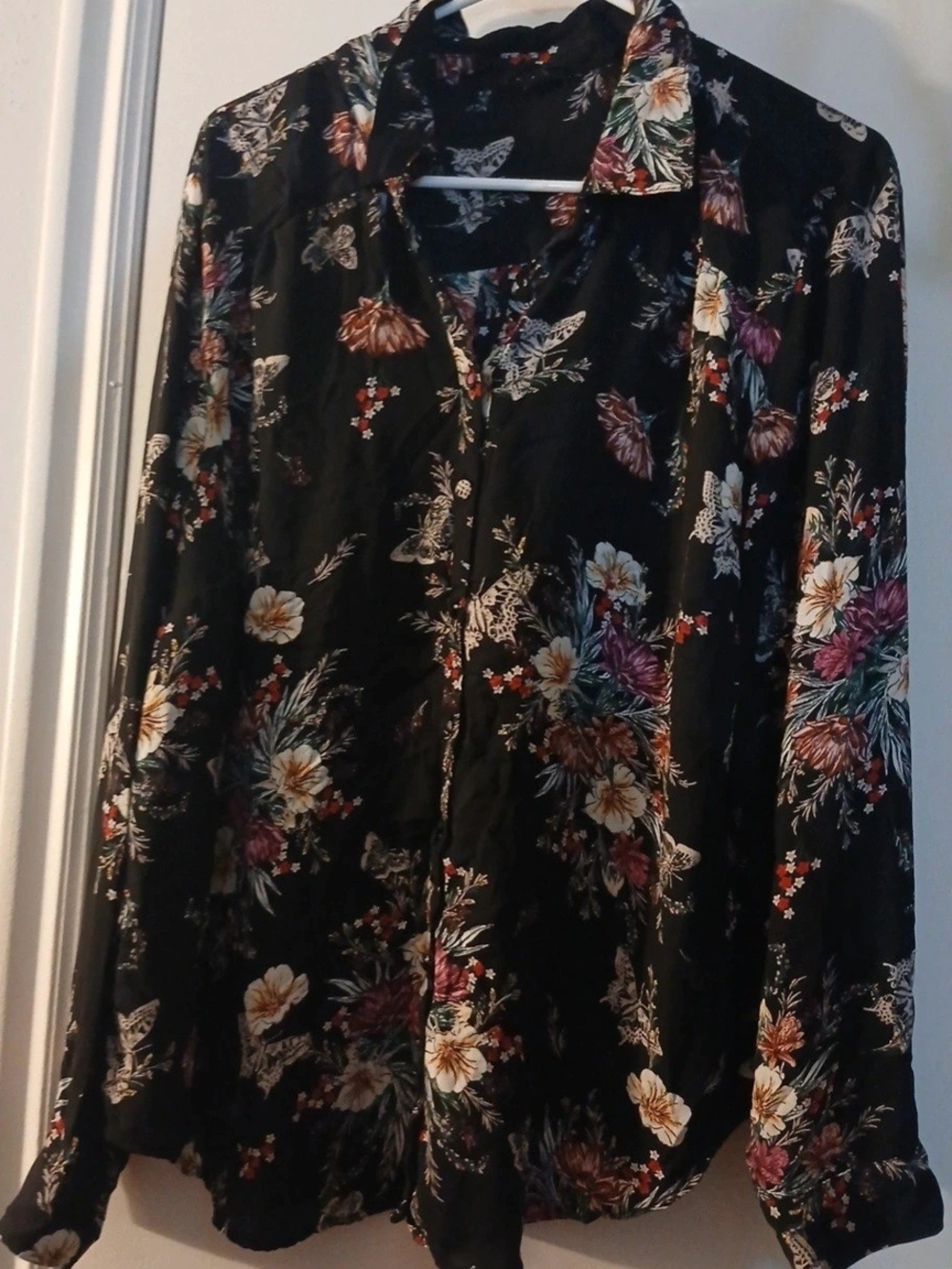 torrid Black Floral Button-Front Skirt with Multicolor Blooms
